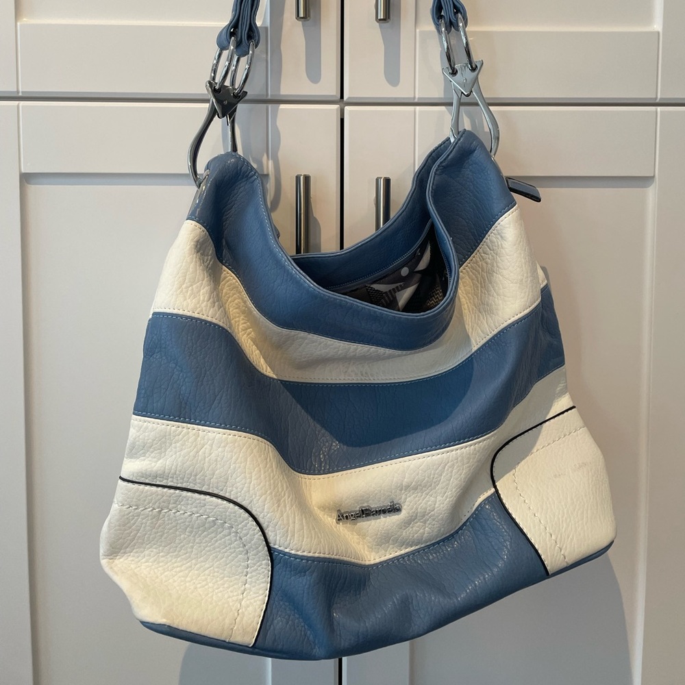 AngelBarcelo purse